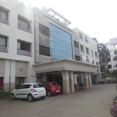 Hotel Surya Renaissance Nashik Luaran gambar
